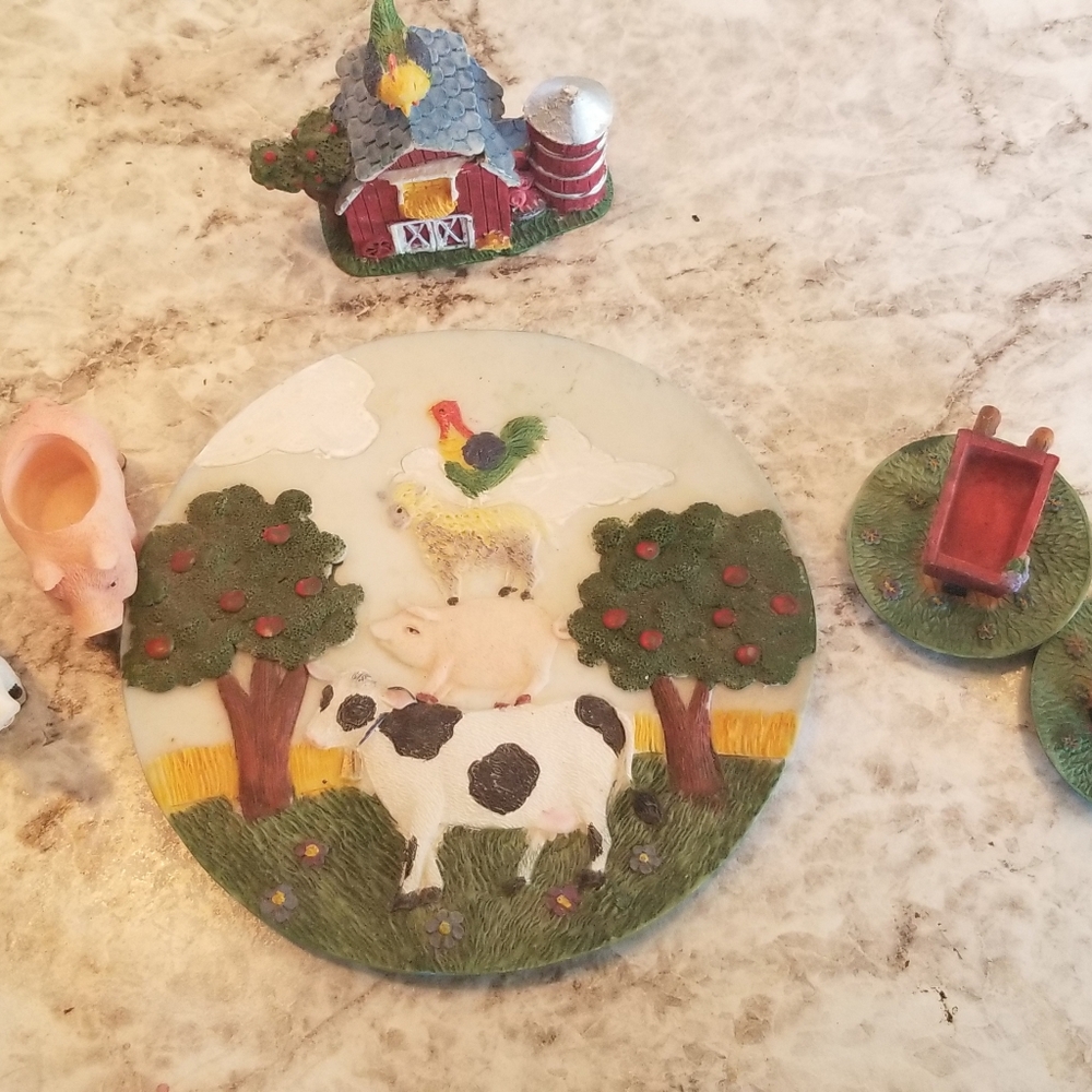 Barnyard "teaset"